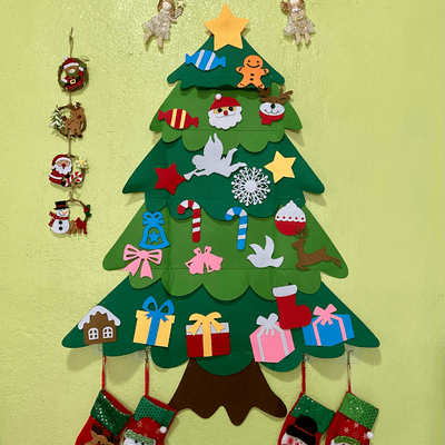 wall christmas tree