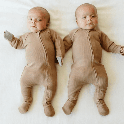 gender neutral organic baby clothes
