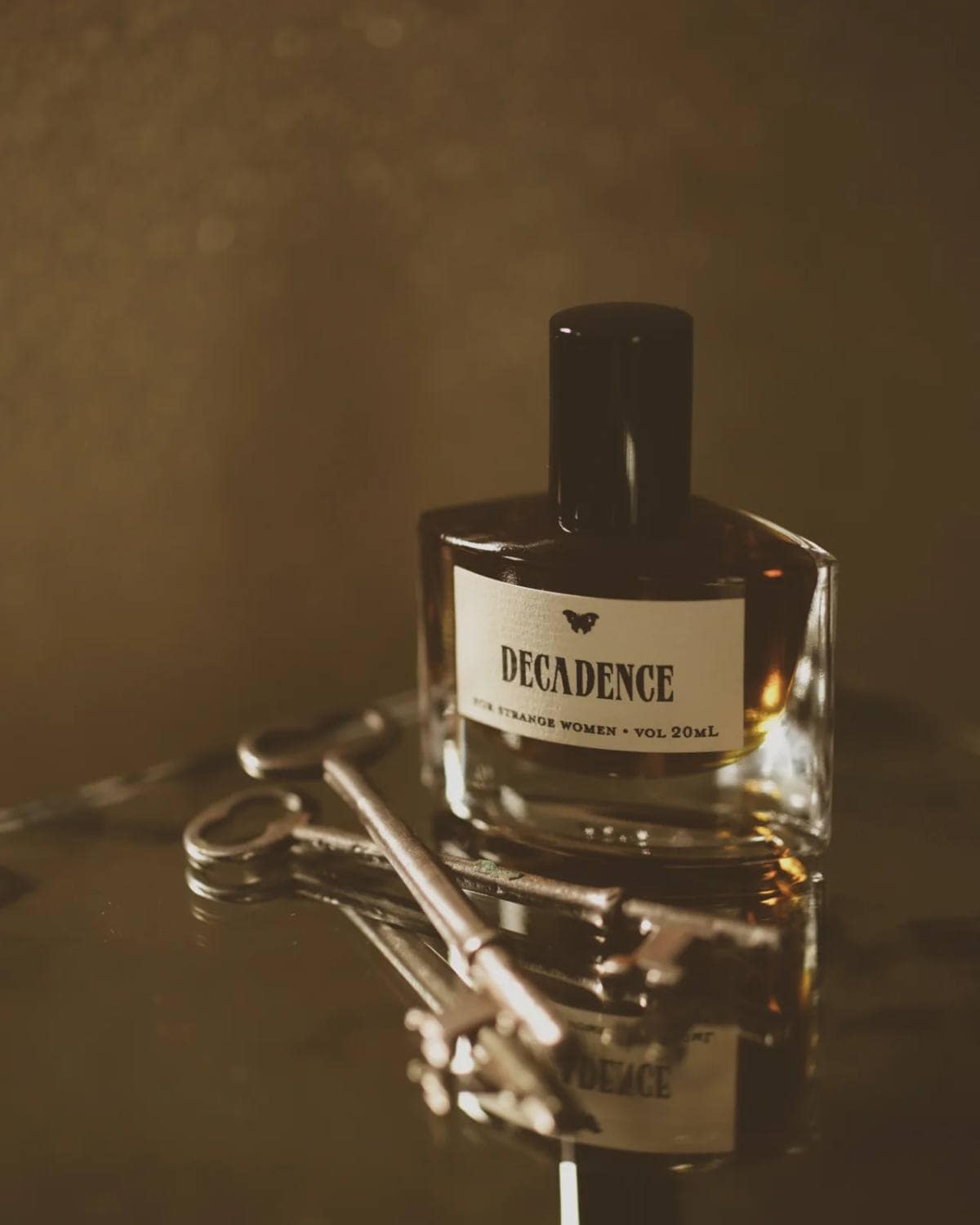 For Strange Women artisan botanical perfume made with wild-harvested plant ingredients