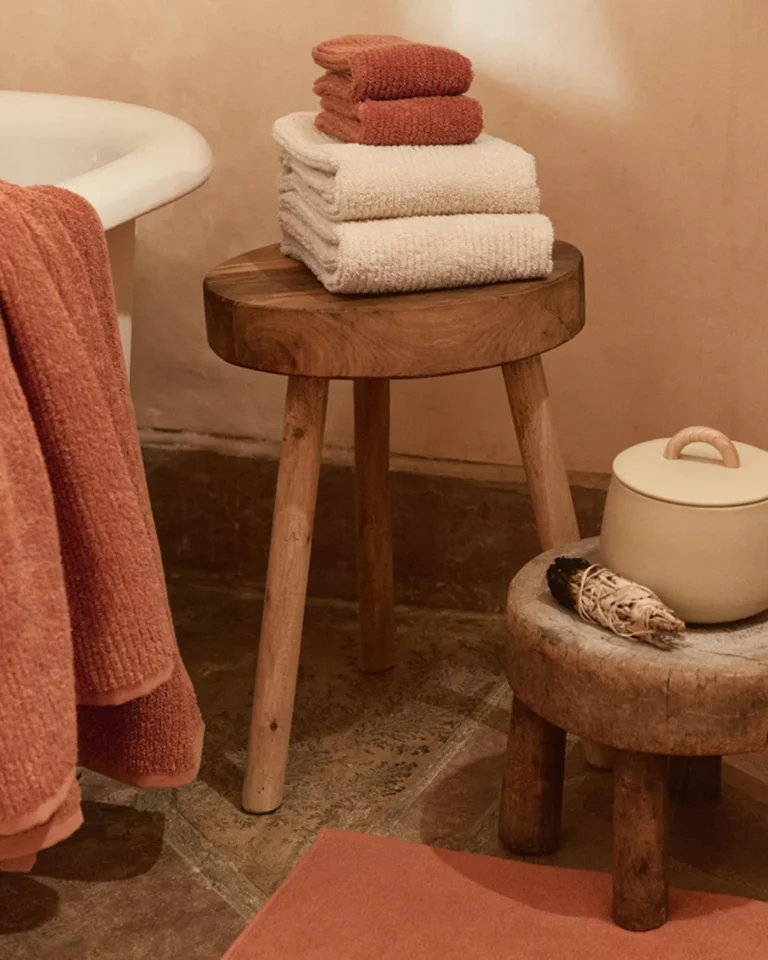 15 Organic & Eco Friendly Towels For A Sustainable Bathroom