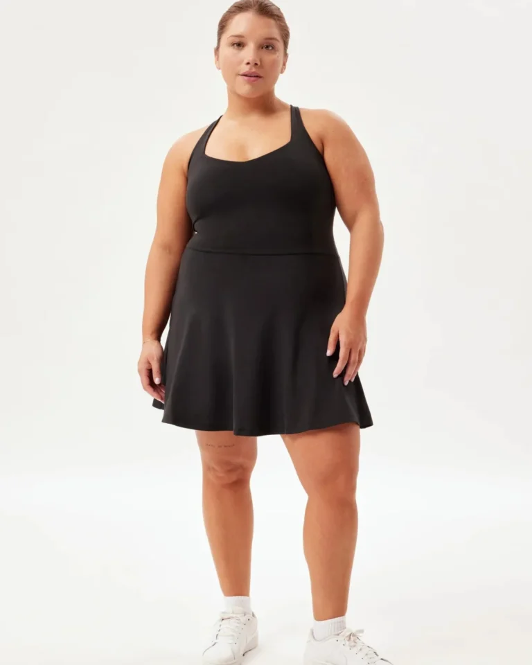 The 50 Best Plus Size Clothing Brands in 2024 | High Quality & Sustainable