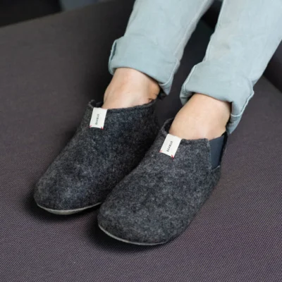 sustainable slippers 