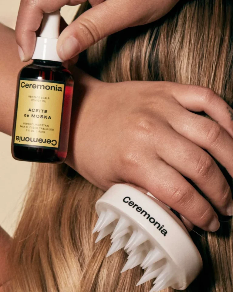11 Best Natural & Lightweight Hair Oils For All Day Shine Without The Frizz