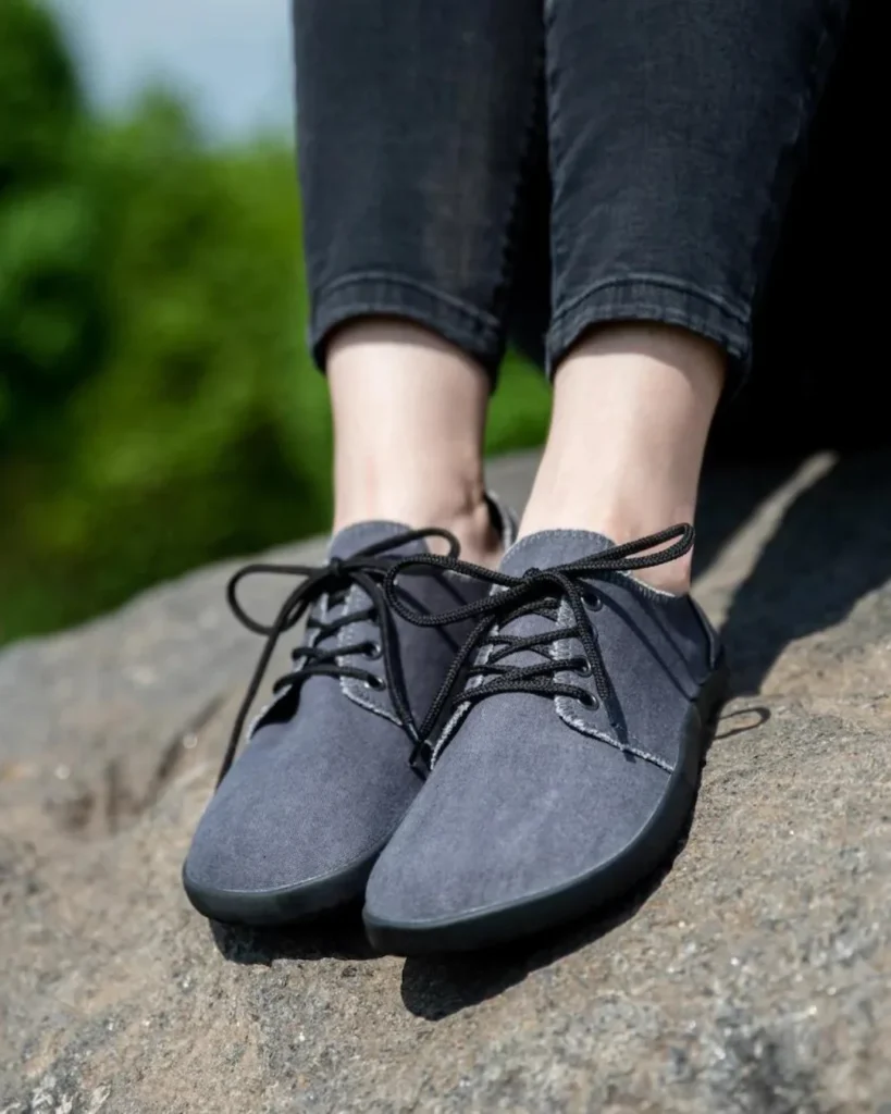 11 Casual Barefoot Shoes (that are Stylish and Comfortable)