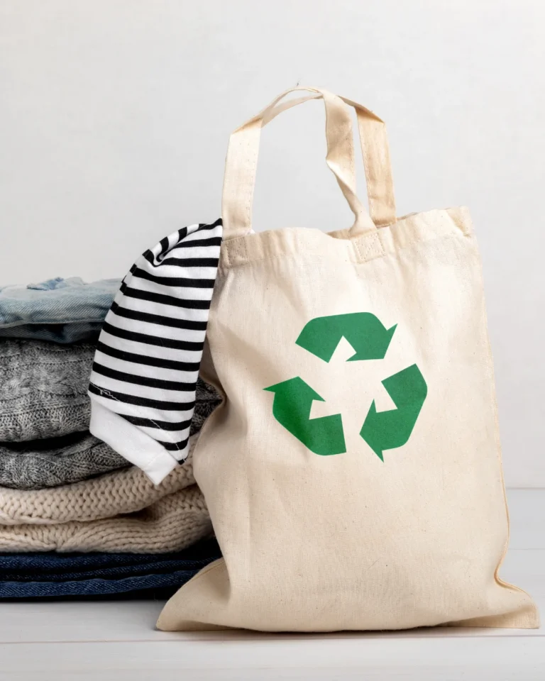 An Expert Guide To Circular Fashion: Closing the Loop on Fashion Waste
