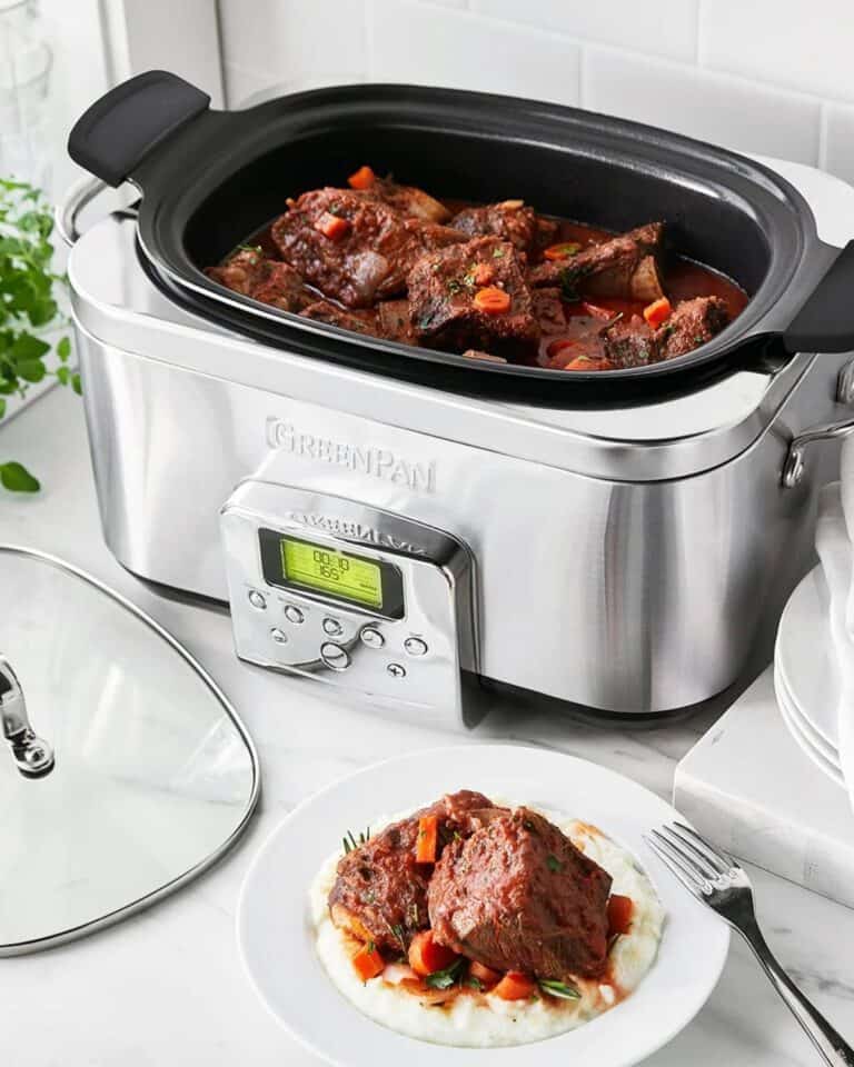 Slow cooker with beef stew, PFAS-free, lead-free, eco-friendly kitchen appliance.