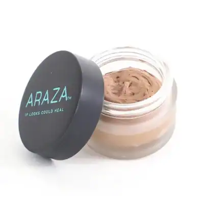 sustainable wedding makeup
