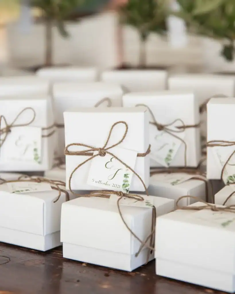 sustainable wedding party favors