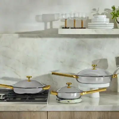 why choose our place titanium pan