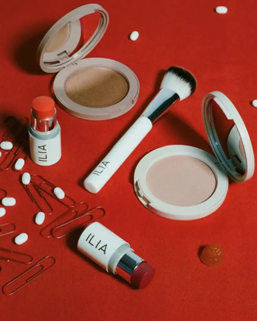 non-toxic makeup products