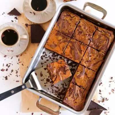 360 Cookware stainless steel bake and roast pans designed as durable non-toxic bakeware.