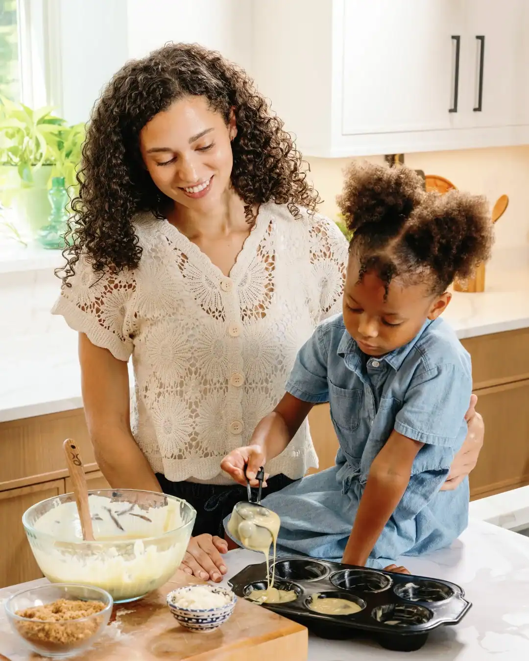 Xtrema Cookware 100 percent pure ceramic non-toxic bakeware set free from PFAS, PTFE, and heavy metals.