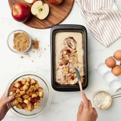 Xtrema Cookware pure ceramic bakerâs bundle featuring 100 percent non-toxic bakeware free from PFAS and metals.