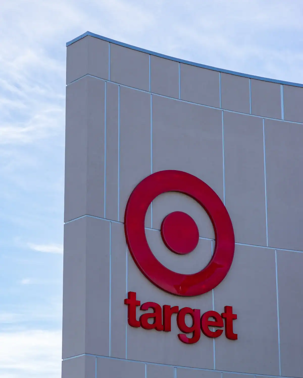 Fast Fashion Companies To Ditch