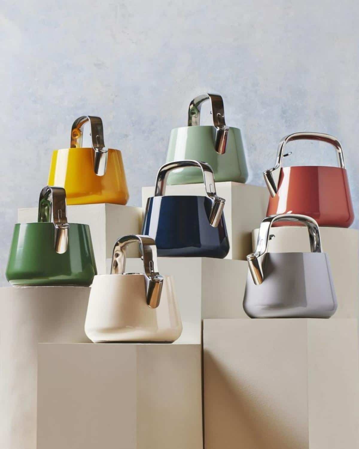 7 safest non-toxic tea kettles made from stainless steel, glass, and ceramic, all PFAS-free and lead-free options tested for daily use in 2026.