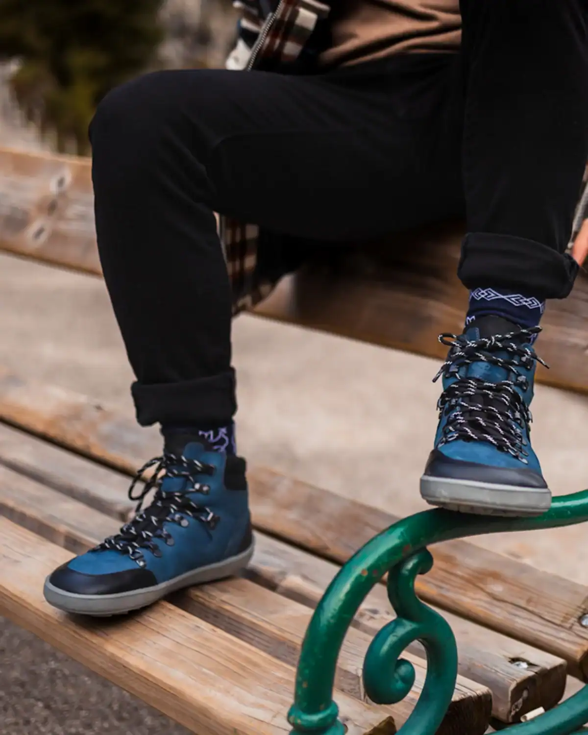 Be Lenka Ranger barefoot hiking boots made with sustainable leather and zero-drop design, ideal for outdoorsy dads.