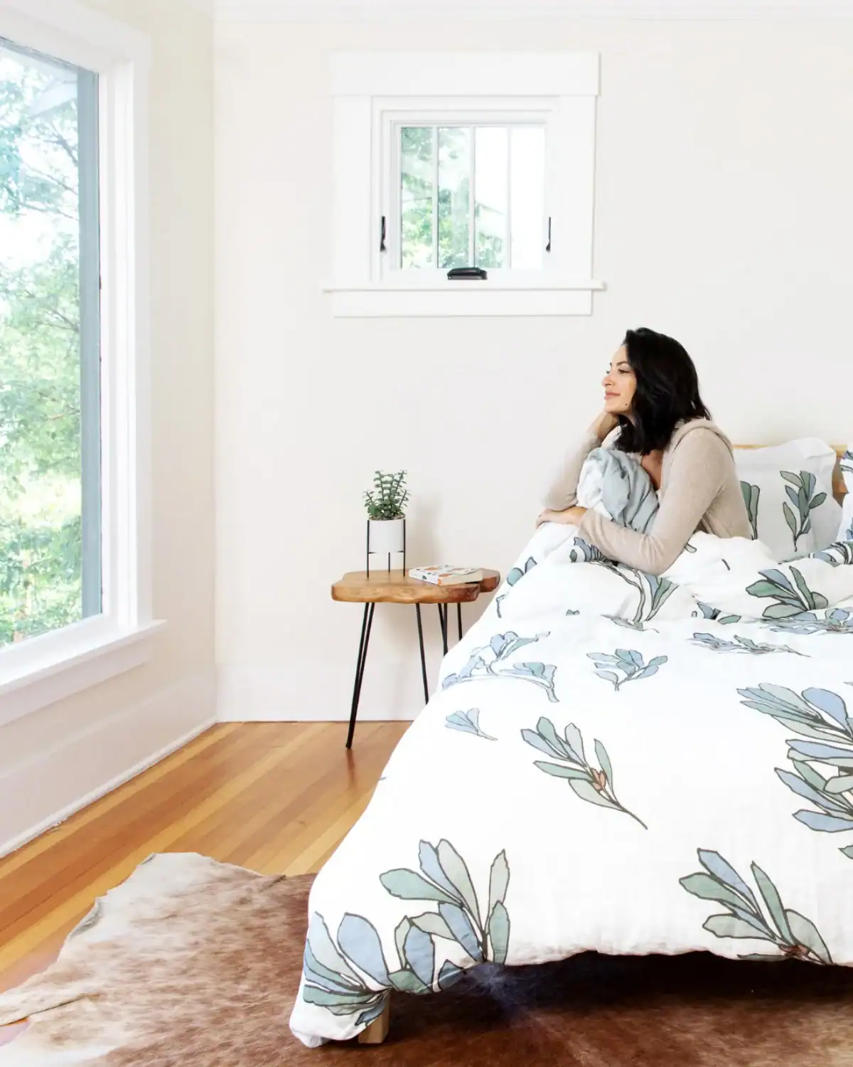 The Modern Dane organic linen bedding crafted from Belgian, French, and Dutch flax and woven in Portugal.