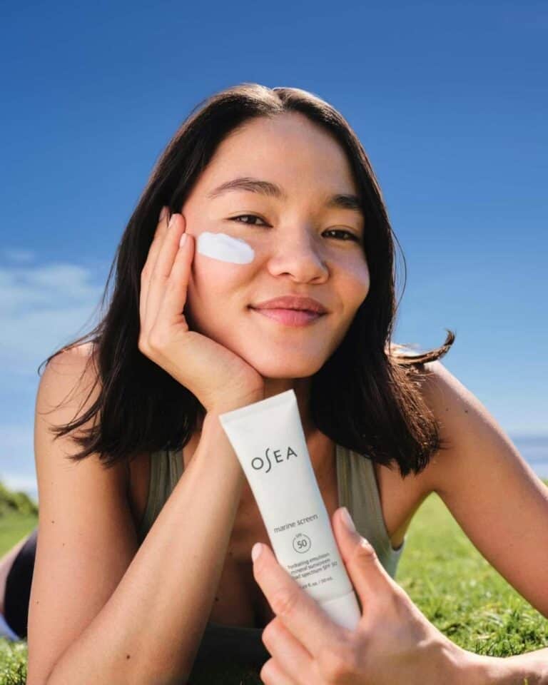 Best non-toxic sunscreen brands with zinc oxide for safe daily sun protection.