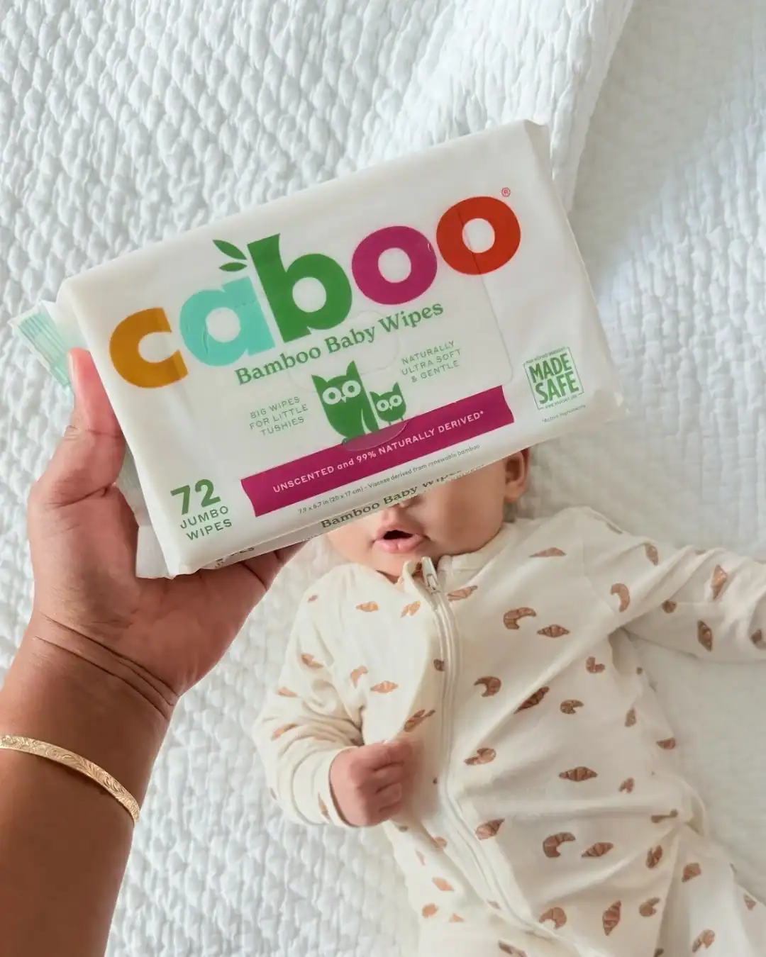 Caboo bamboo baby wipes are made with plastic-free bamboo pulp fibers and purified water.