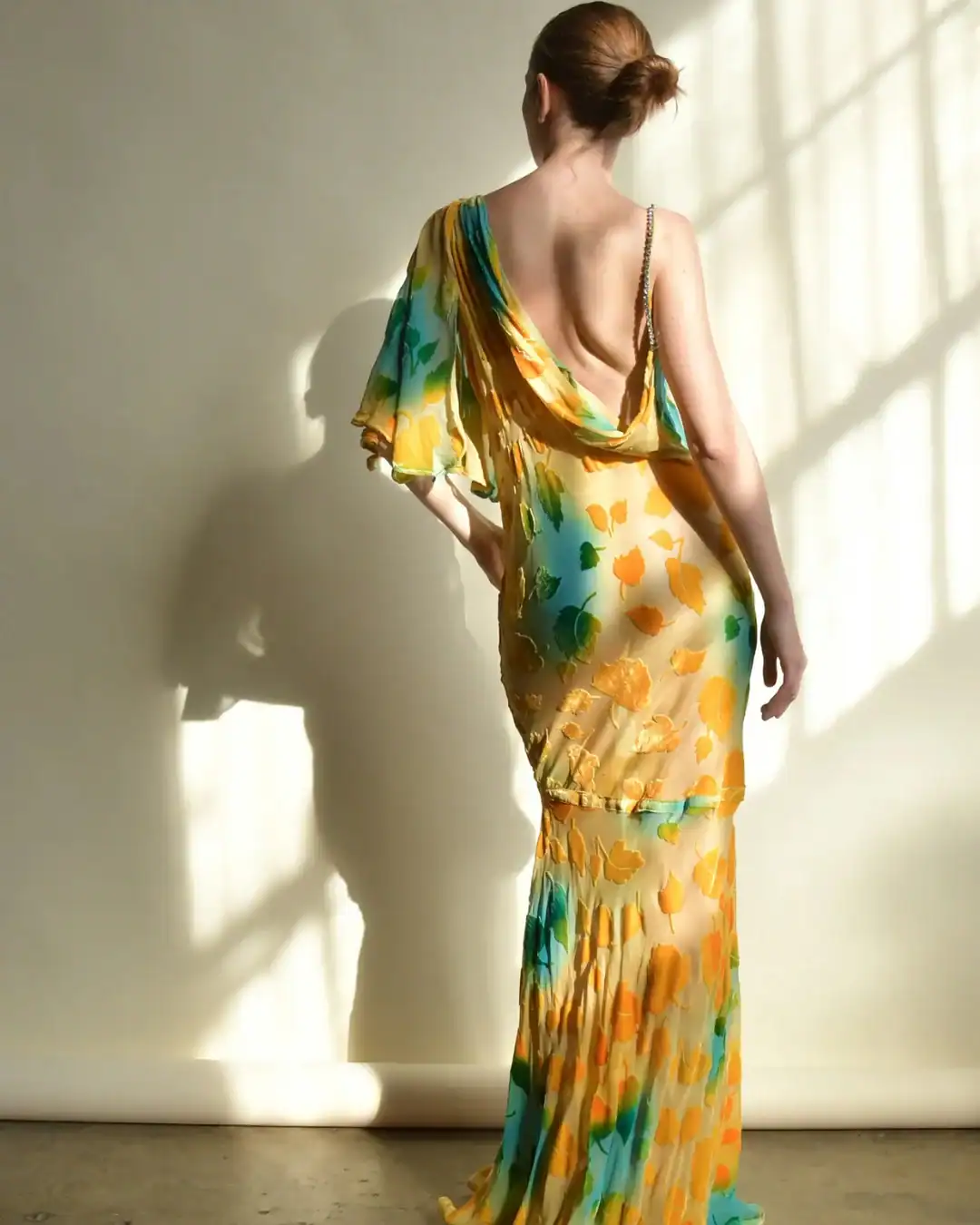 Persephone Vintage online thrift store with romantic one-of-a-kind vintage clothing.