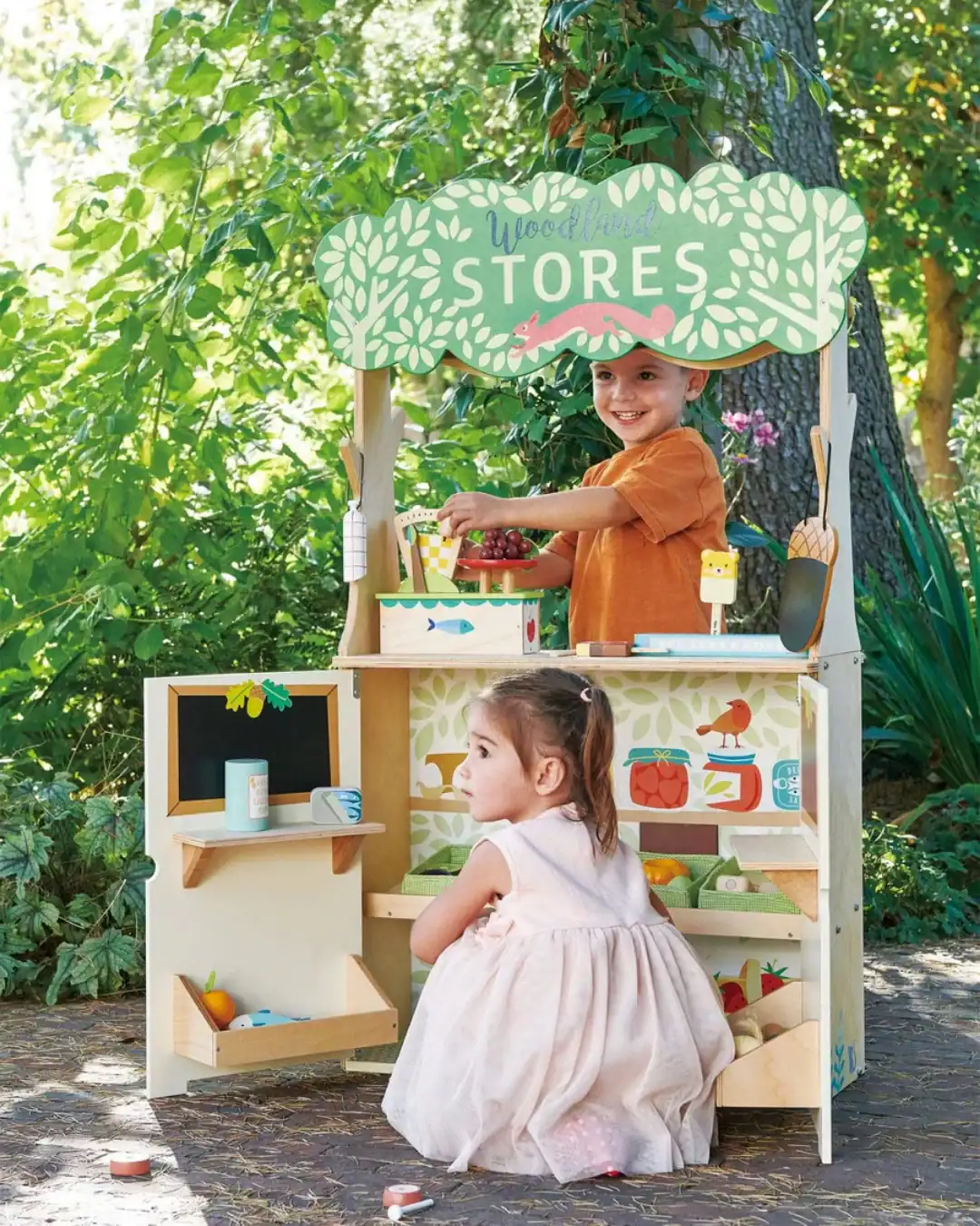 Eco-friendly wooden pretend play toys made from rubberwood.