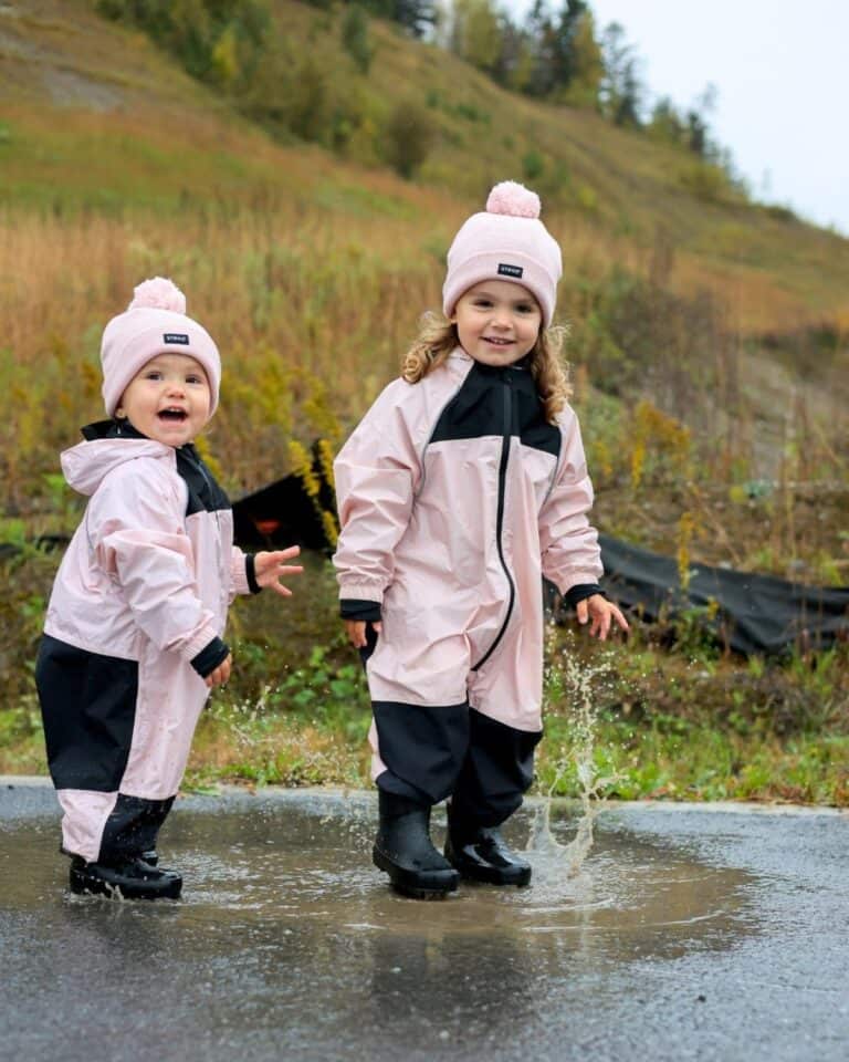 Best non-toxic rain gear for kids PFAS-free rain jackets and boots.