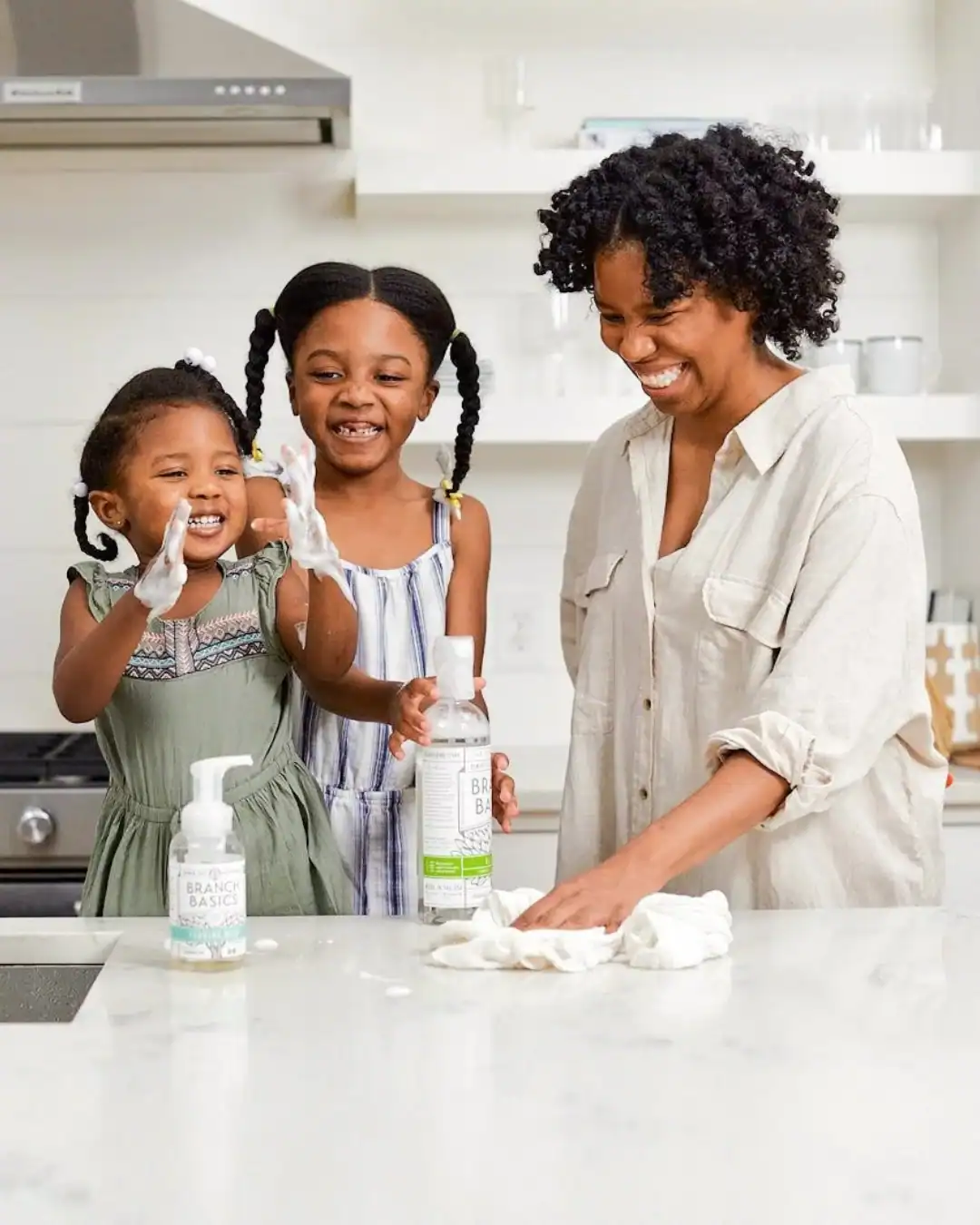 Branch Basics cleaning concentrate system for non-toxic laundry and home cleaning, safe for babies.