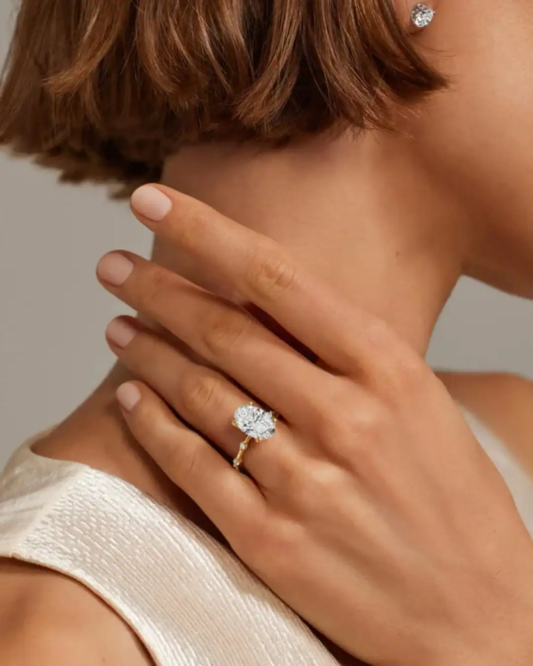 Brilliant Earth offers ethical engagement rings with lab-grown diamonds, recycled and fairmined gold options.