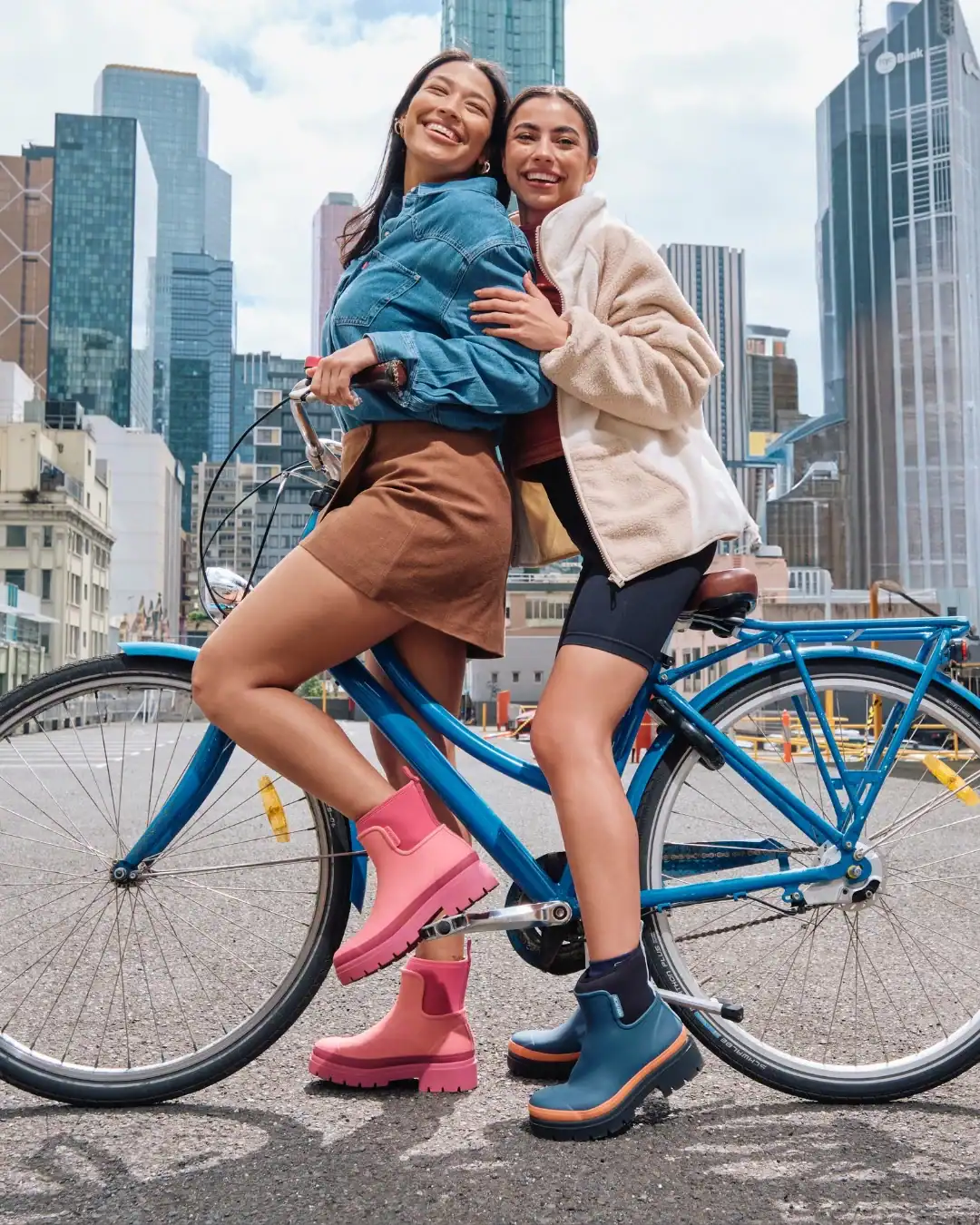Merry People rain boots made from FSC-certified natural rubber with comfortable everyday design.