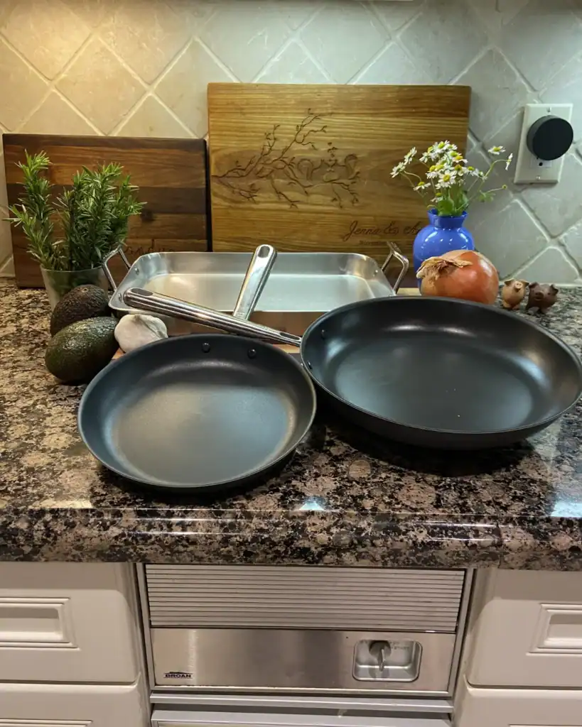 Misen carbon nonstick pan everyday cooking safer alternative to traditional nonstick cookware.