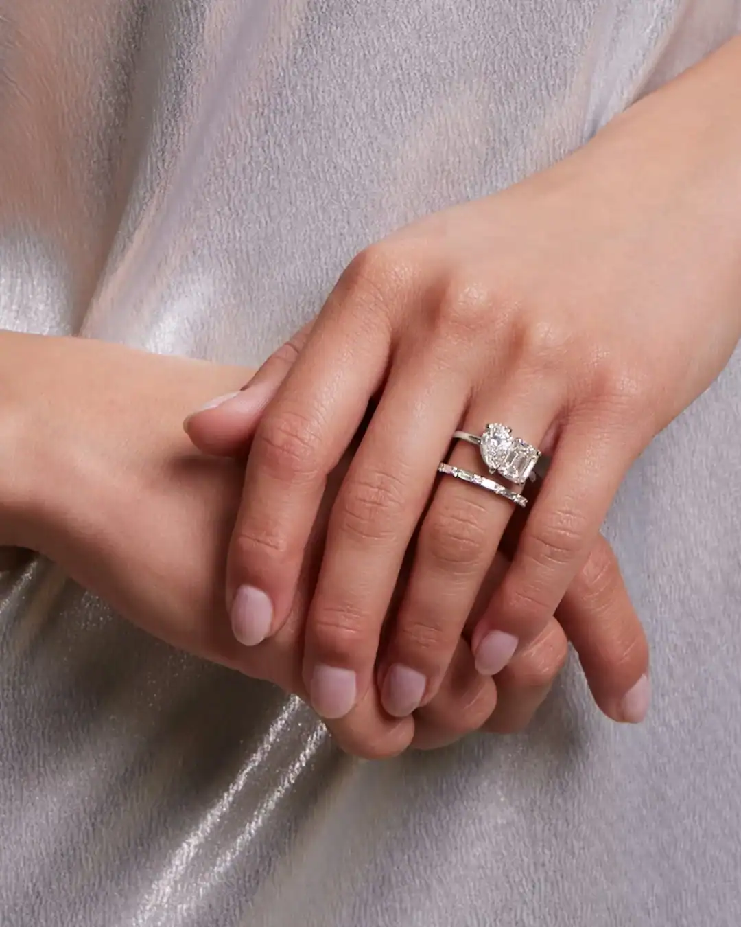 VRAI lab-grown diamond engagement rings are made with low-carbon production and recycled gold.