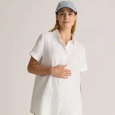 Quince organic maternity tops and pregnancy basics made with breathable natural fabrics and safer materials.