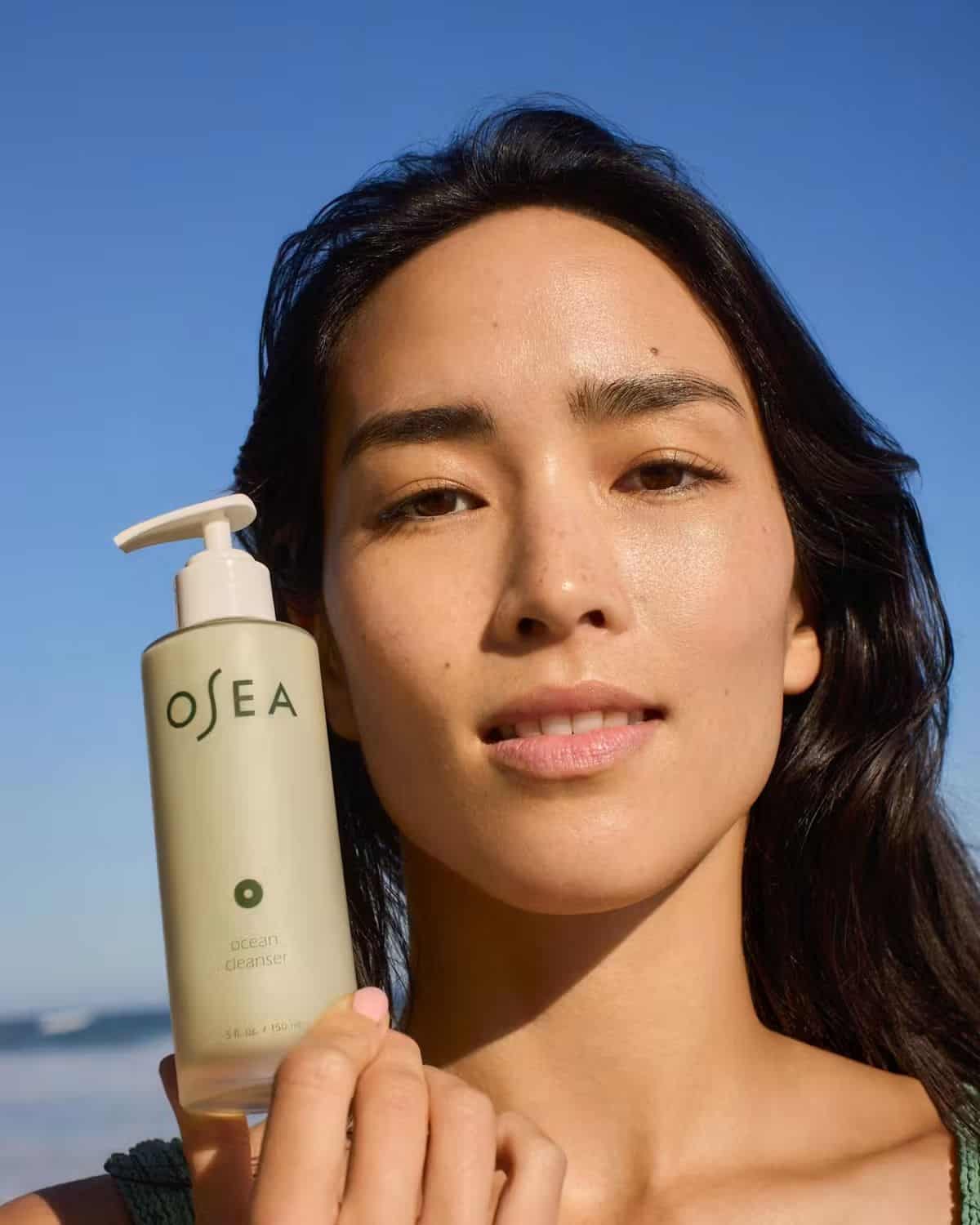 Best non-toxic skincare brands made with safe ingredients, organic botanicals, and clean formulations for healthier skin.