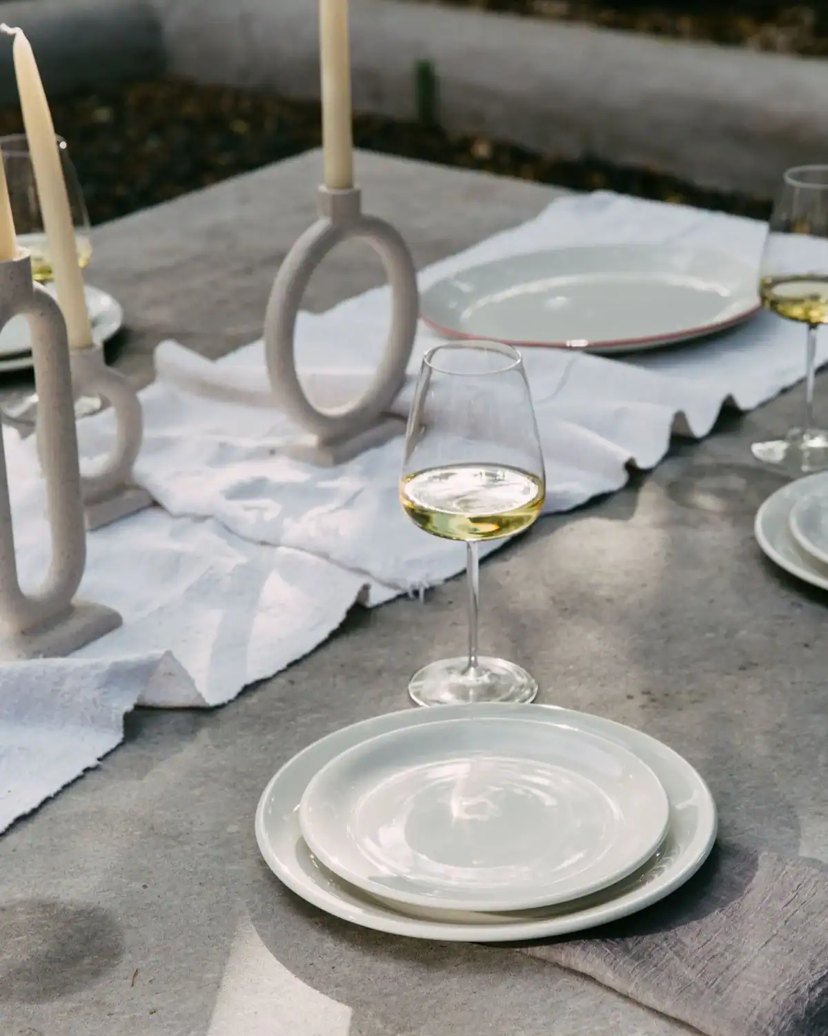 Made In Cookware porcelain dinnerware crafted from fully glazed lead-free porcelain for everyday dining.