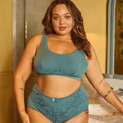 Juliemay Georgia Full Coverage Wireless Bra with organic cotton and silk back support.