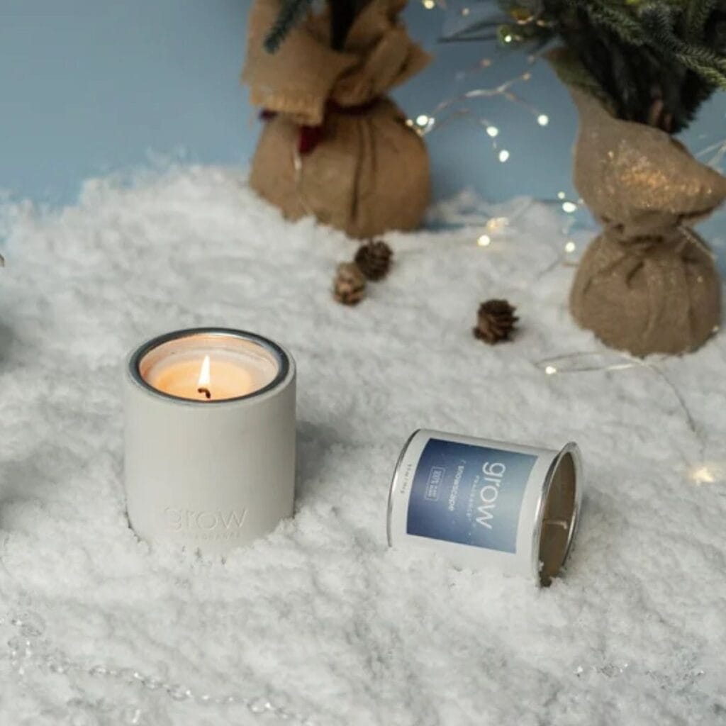 Grow Fragrance holiday candle made with plant-based fragrance for a non-toxic Christmas home.